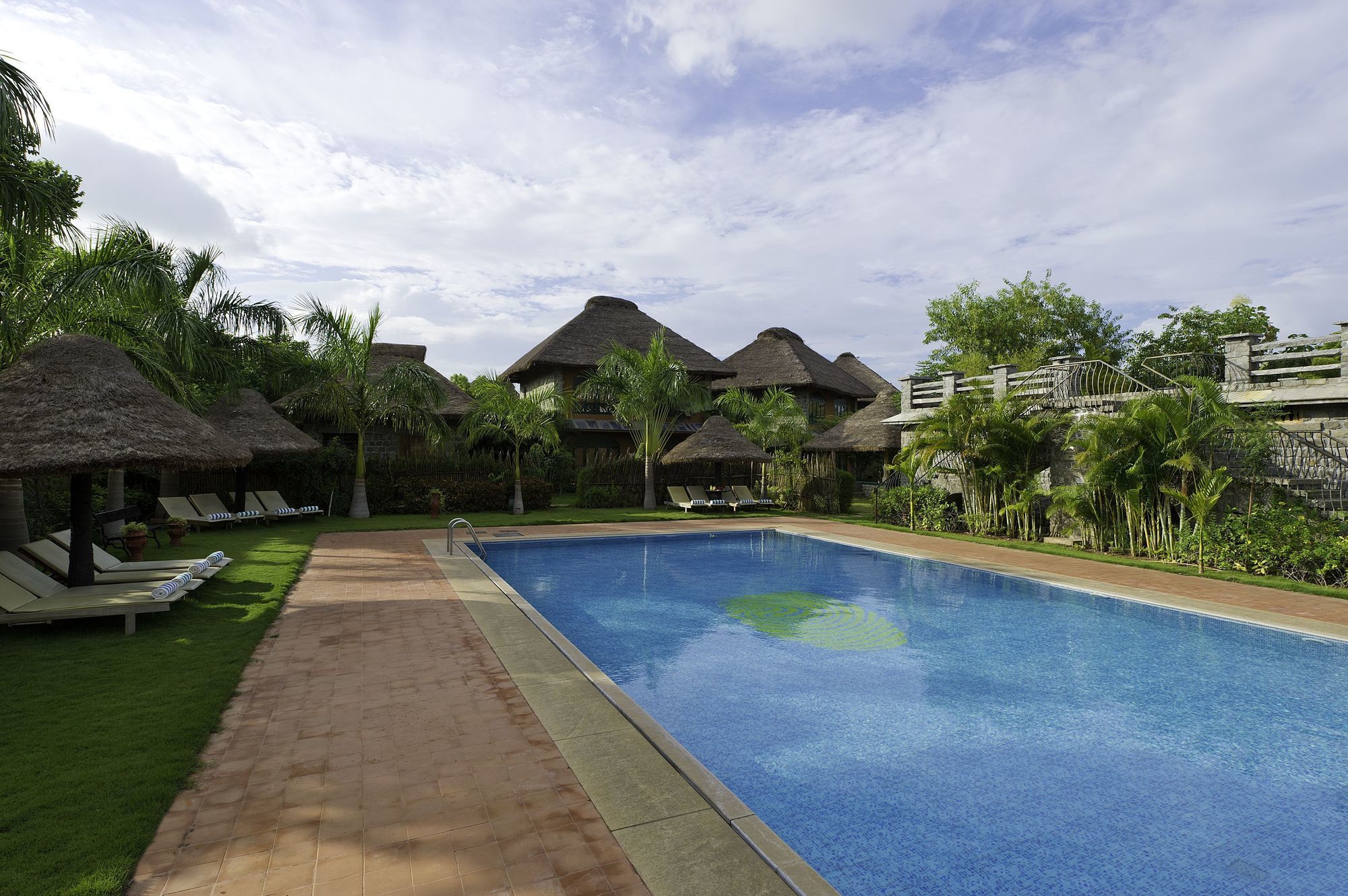 Фото Sparsa Thiruvannamalai