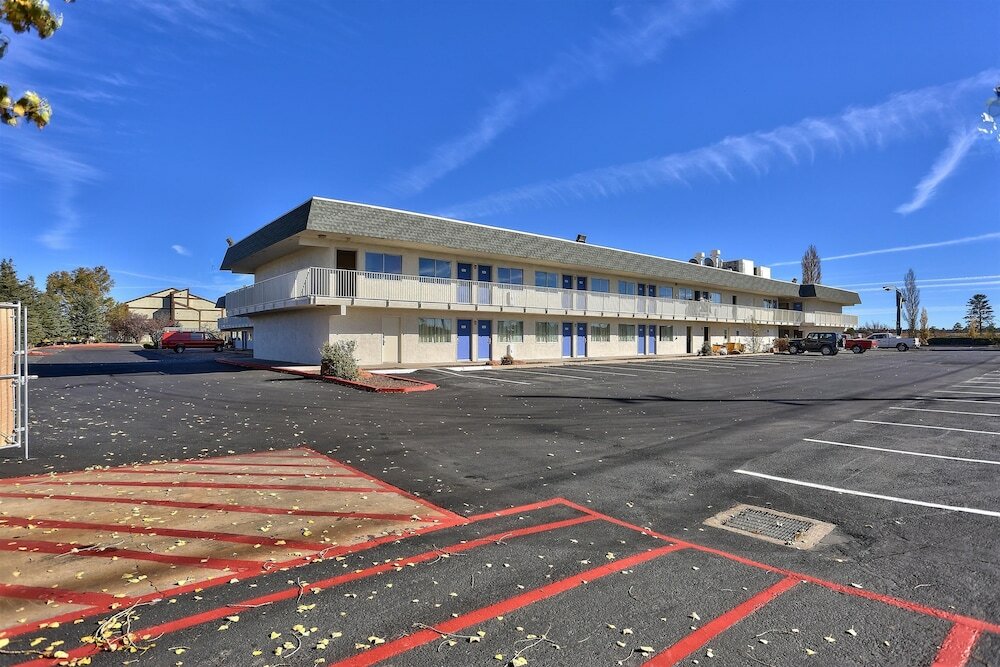 Фото Motel 6 Flagstaff, Az - Butler