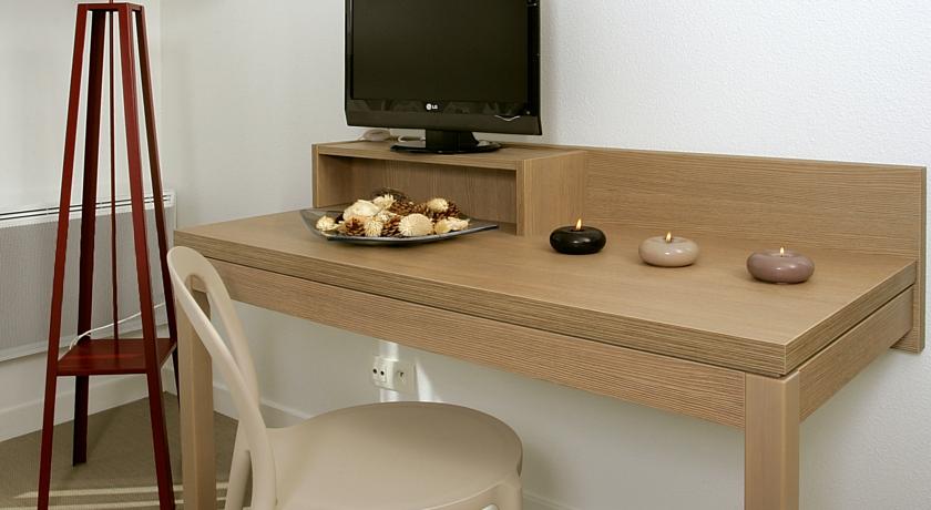 Фото Terres de France - Appart'Hôtel Quimper