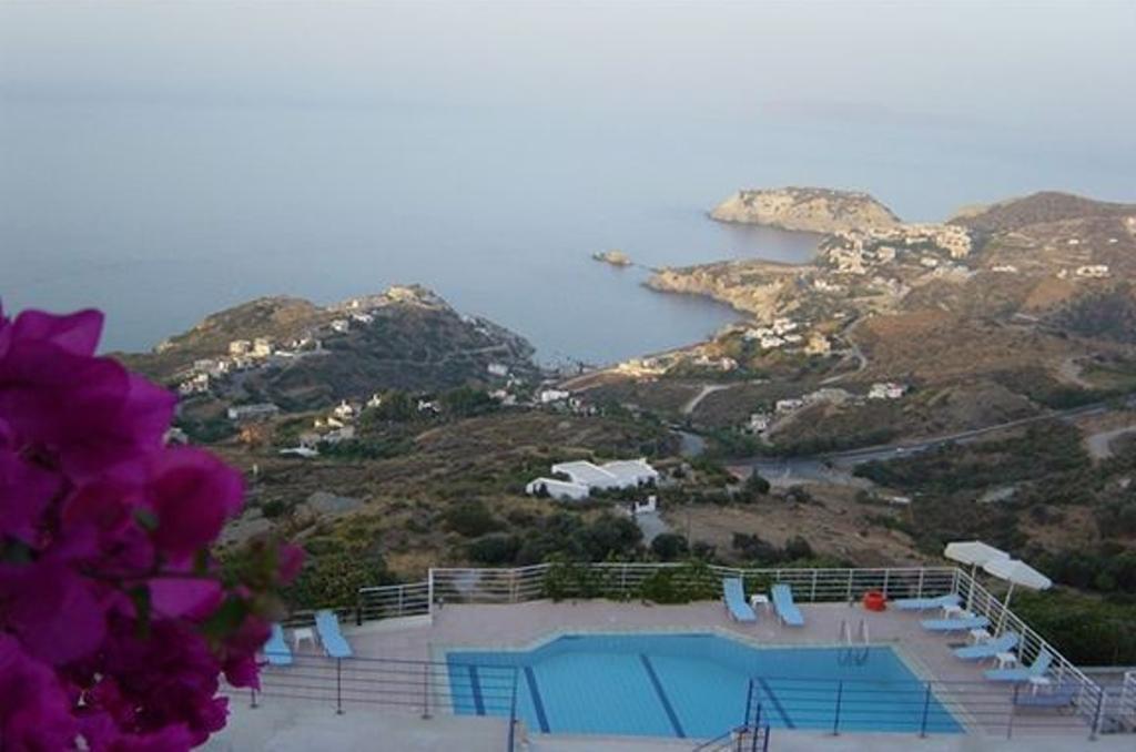 Фото Nymphes Luxury Apartments