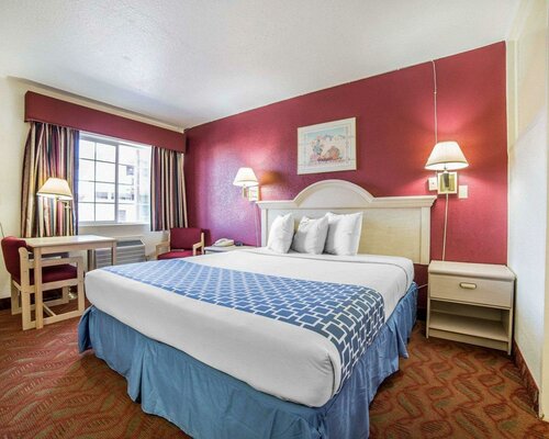 Гостиница Econo Lodge Fallon Naval Air Station Area в Фаллоне