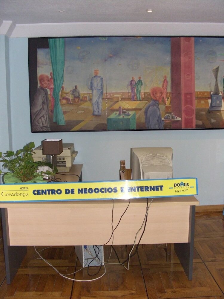 Фото Hotel Cityexpress Covadonga
