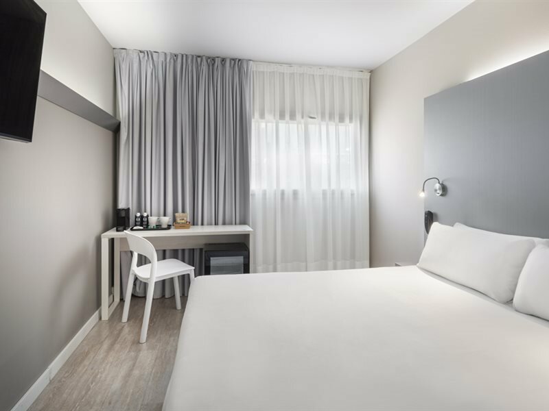 Фото B&b Hotel Mollet
