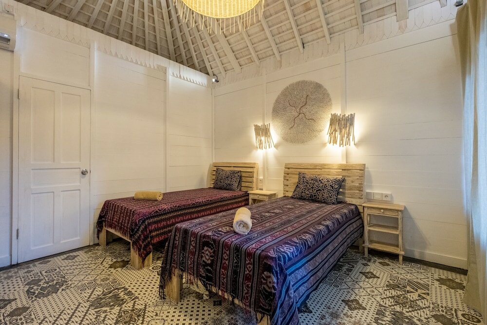 Фото Easy Surf Camp