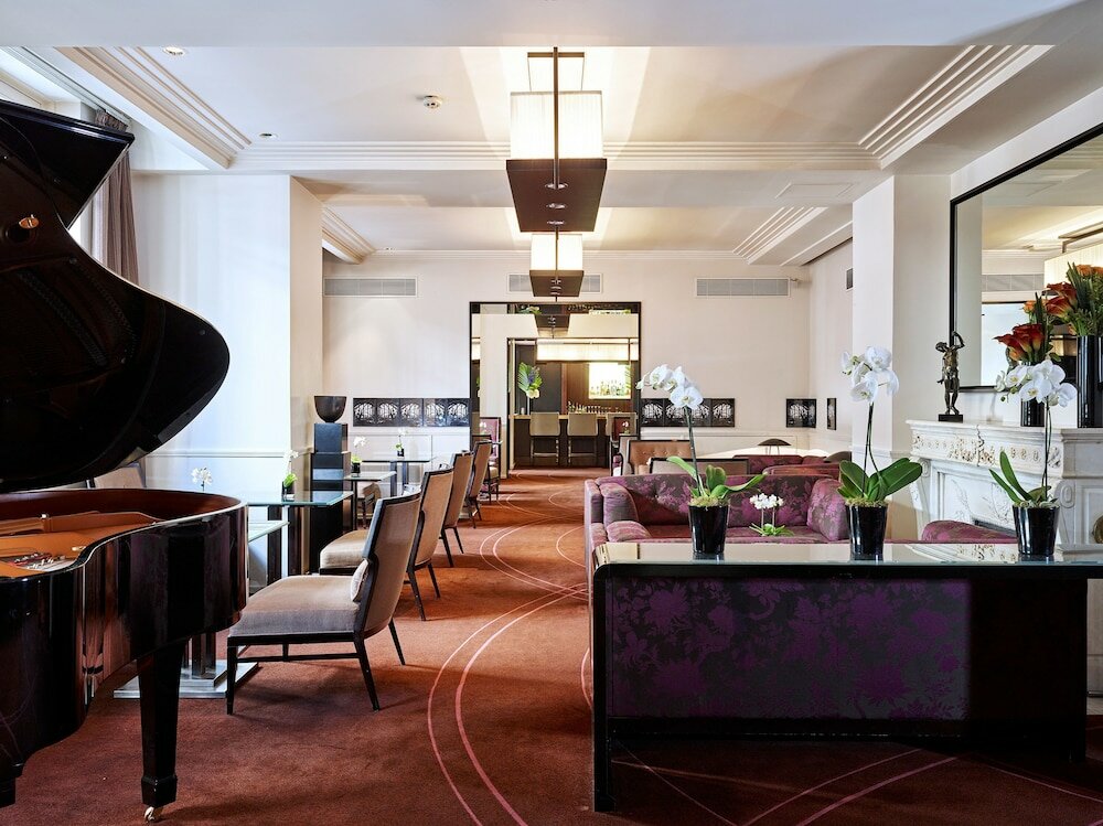 Фото La Trémoille Hotel