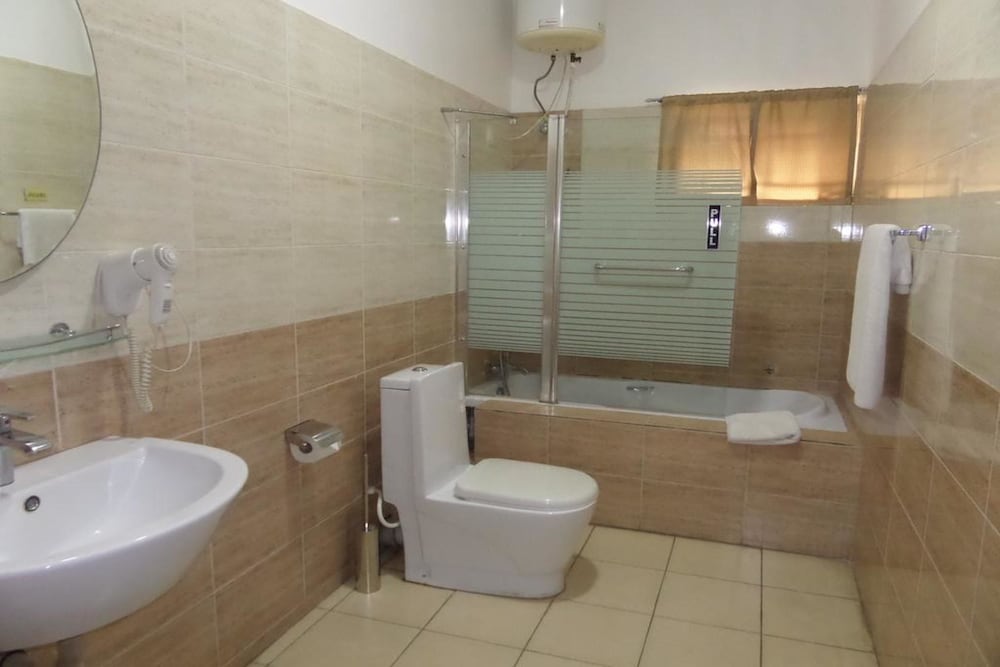 Фото Crystal Court Lekki