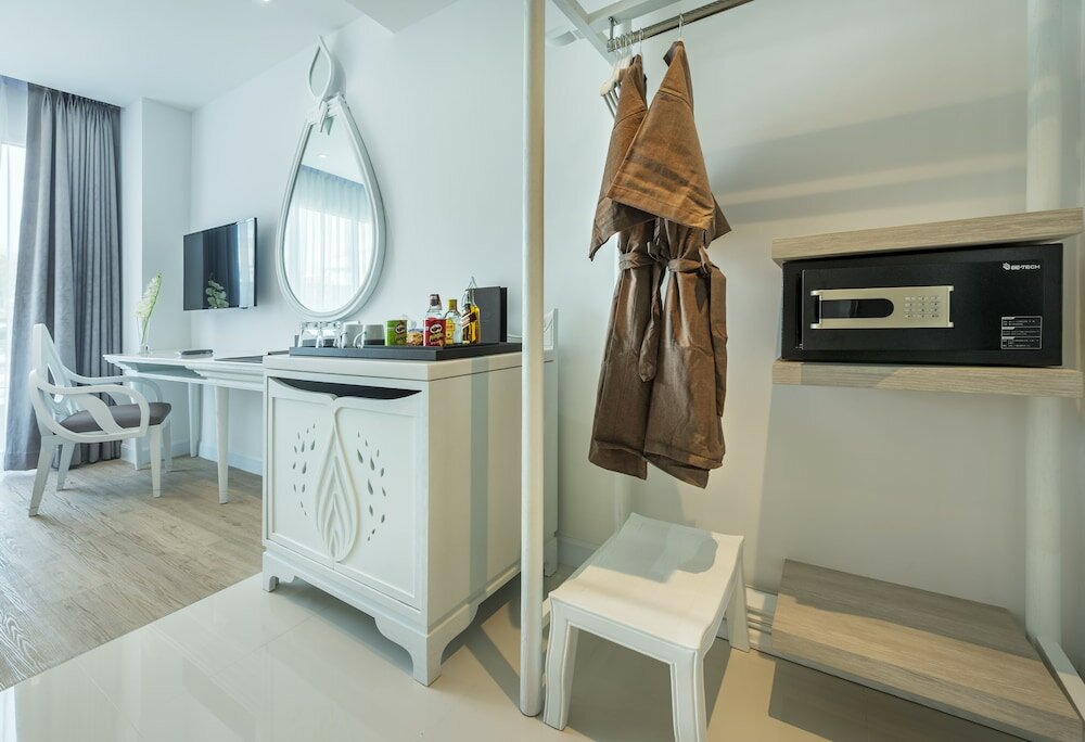 Фото Anajak Bangkok Hotel