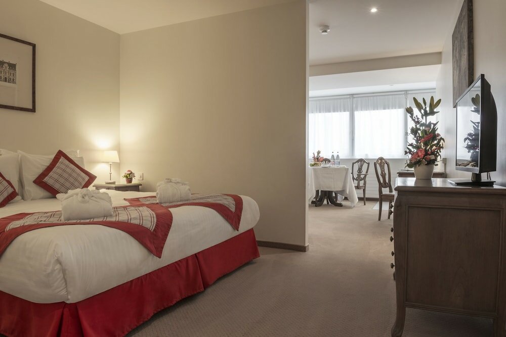 Фото Hôtel de la Couronne