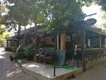 Rasgele Balik by Sirnaz (Istanbul, Bakirkoy District, Atakoy 2-5-6th Section Neighborhood, Nergis Yolu Street, 16T), restaurante