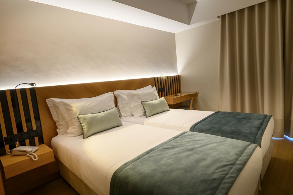 Фото Santa Eufémia Covilhã Hotel