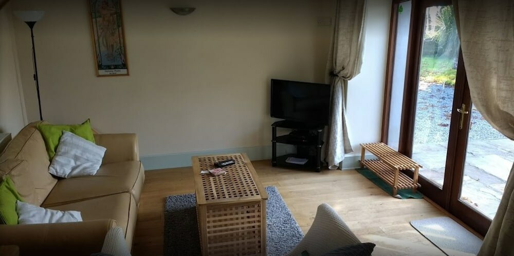 Фото Honey Cottage