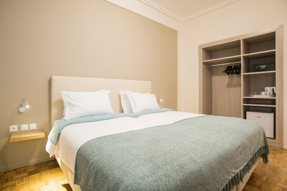 Фото V Hotel Delphi