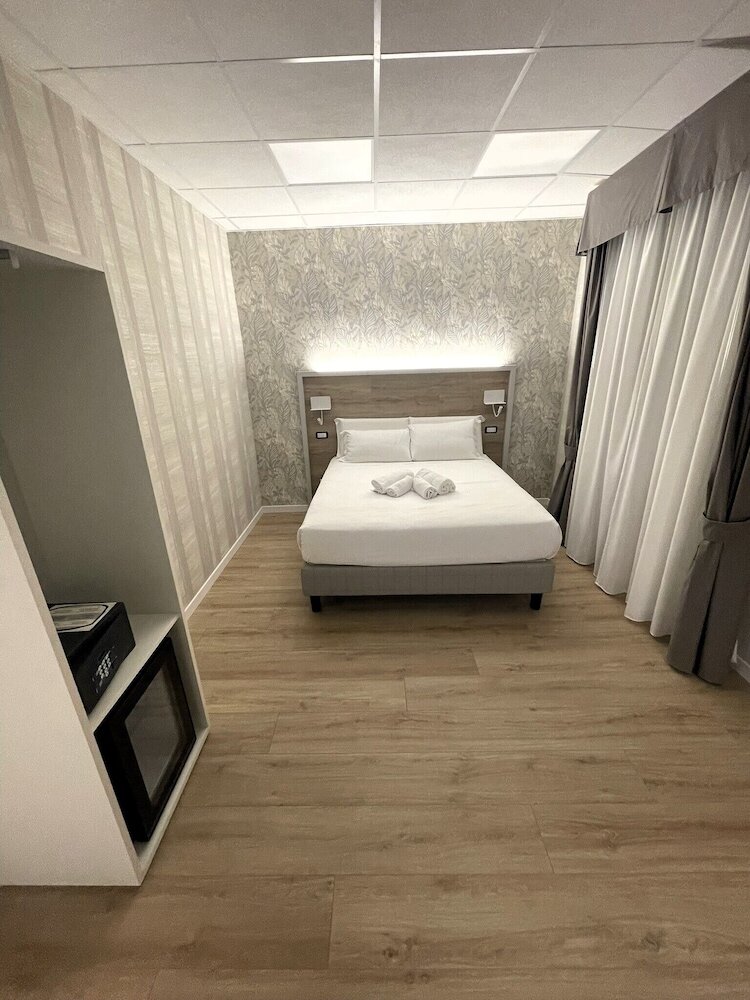 Фото Rome's Gloria Hotel