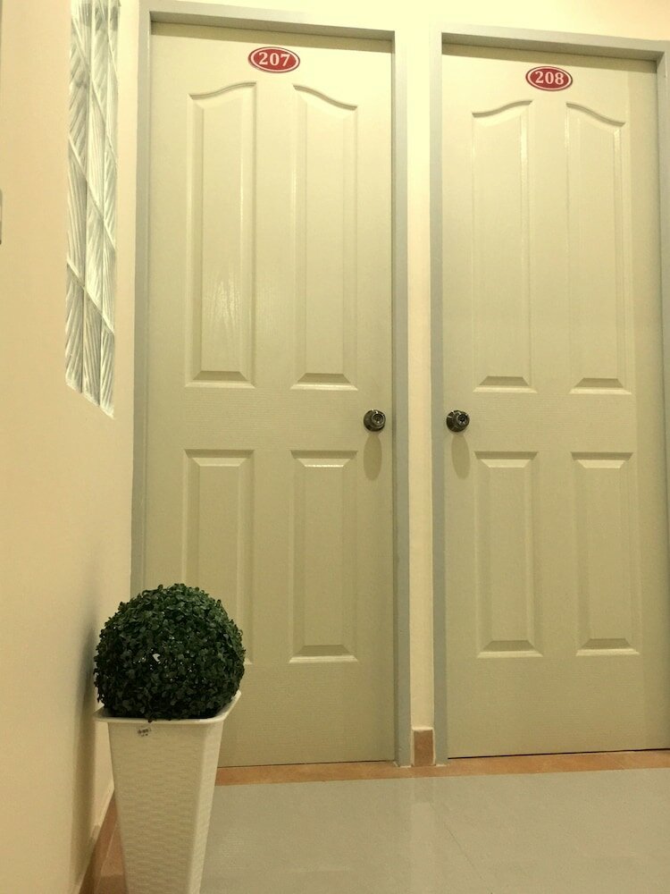 Фото Anri Pension House