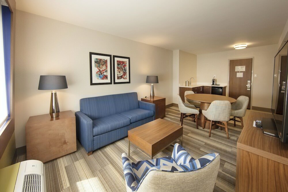 Фото Holiday Inn Express Athens, an Ihg Hotel