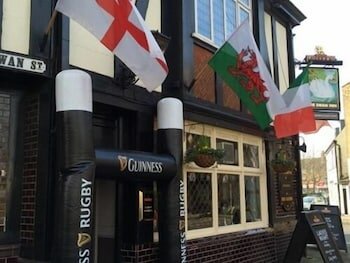 Фото The Swan Inn