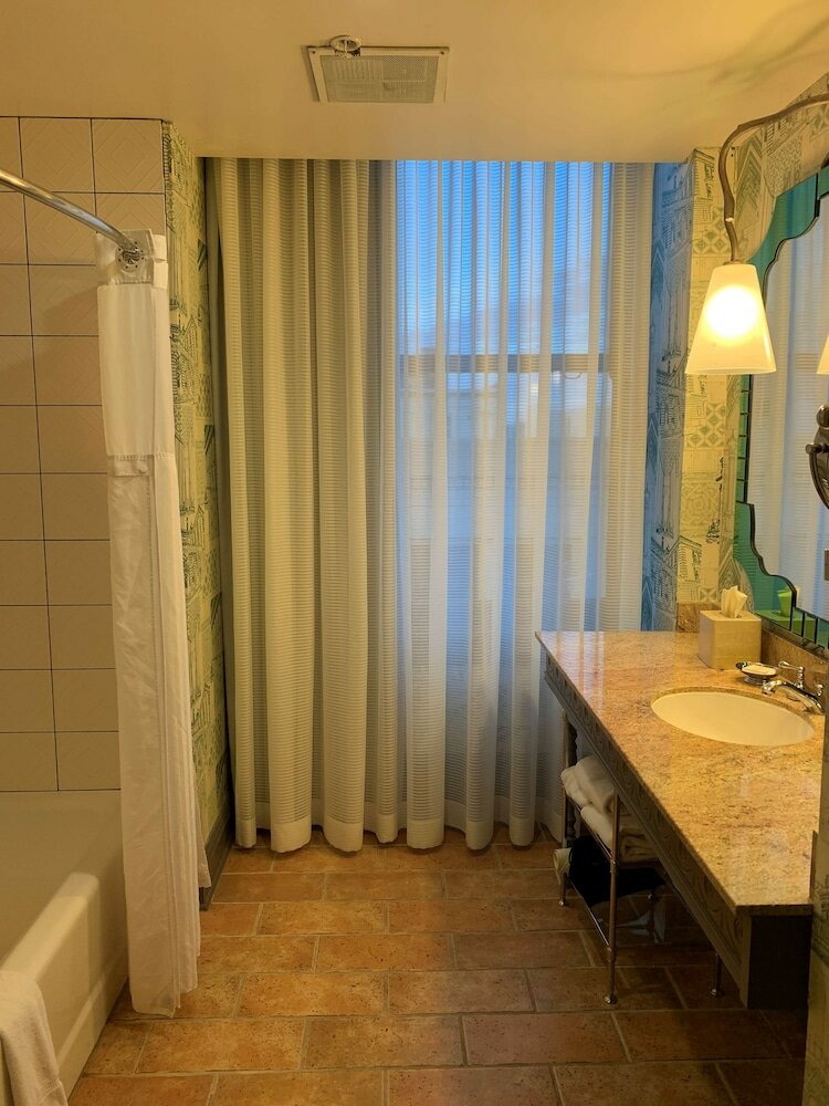 Фото The Royal Sonesta Portland Downtown