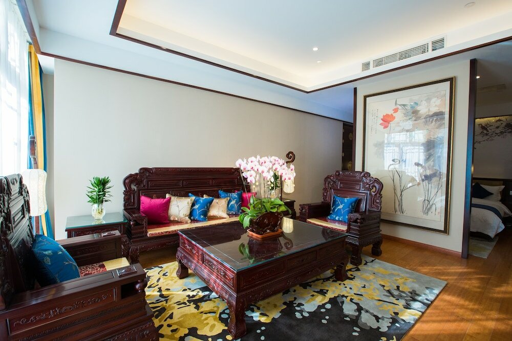 Фото Yitingzhenshe Hotel