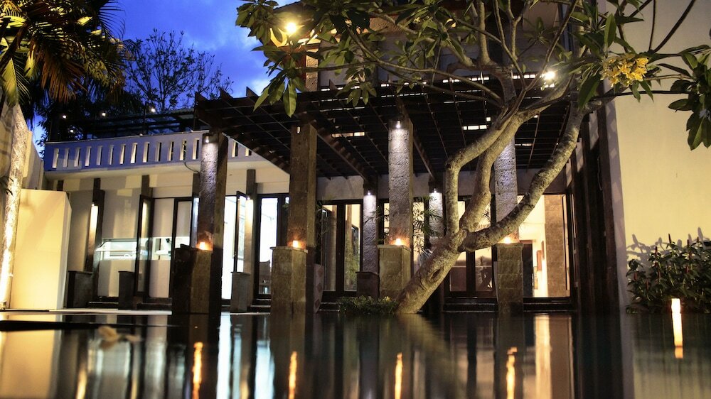 Фото Umpadhi Canggu Hotel