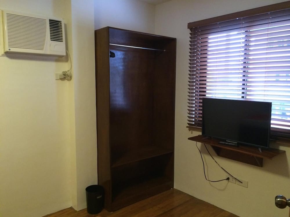 Фото Casa Roces Bed and Breakfast