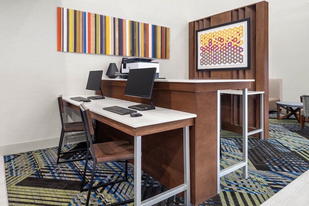 Фото Holiday Inn Express Hotel & Suites Graham, an Ihg Hotel