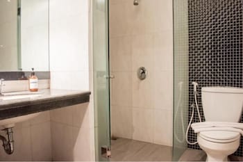 Фото Luminor Hotel Jember