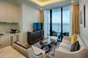 Гостиница Vinpearl Beachfront Nha Trang