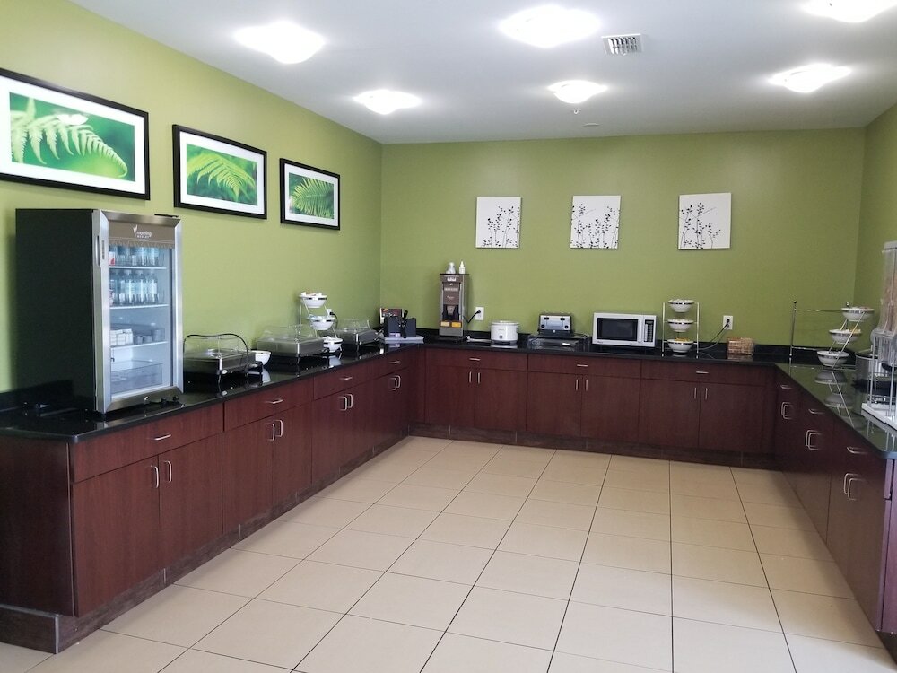 Фото Sleep Inn & Suites Gulfport