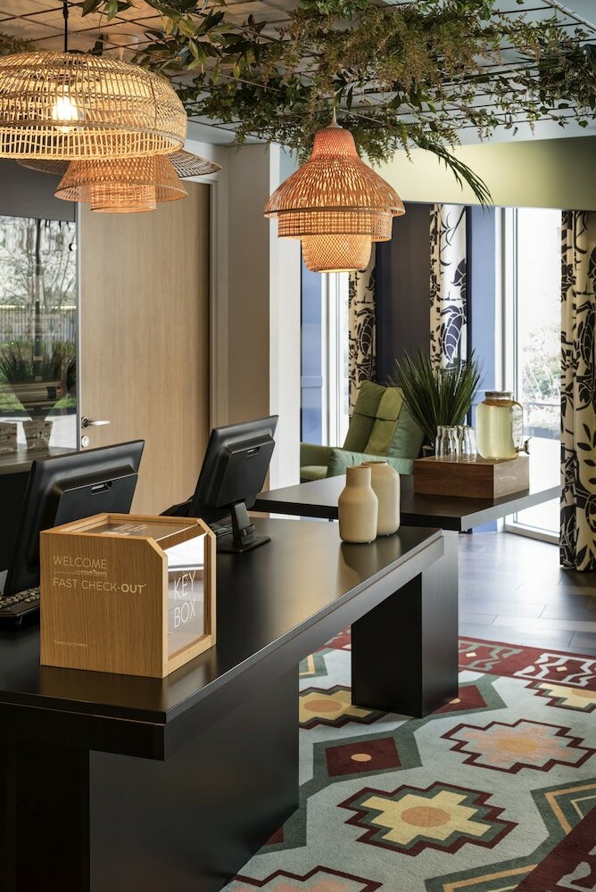 Фото Aparthotel Adagio la Défense Courbevoie