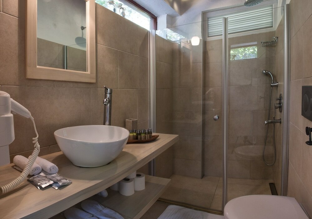 Фото Nautical Hotel