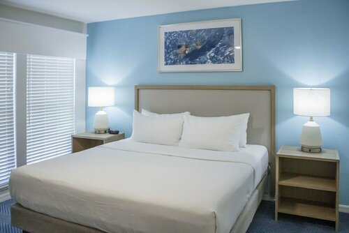 Гостиница Barefoot Suites в Орландо