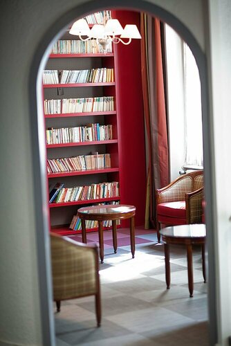 Гостиница Hotel Albert Elisabeth Gare Sncf в Клермон-Ферране