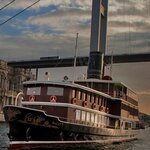 Halas 71 (İstanbul, Sarıyer, İstinye Mah., Sakıp Sabancı Cad.), organization of events
