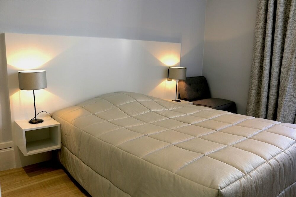 Фото Hotel du Theatre