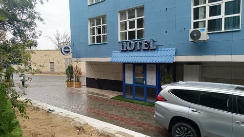 Гостиница Три дельфина в Актау