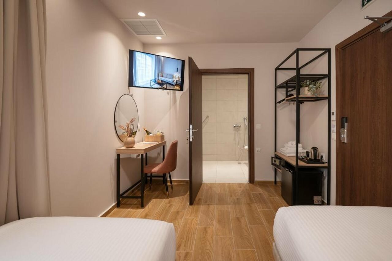 Фото Ira City Hotel