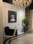Dveri Belorussii (Metallurgov Street, 84) ، الأبواب