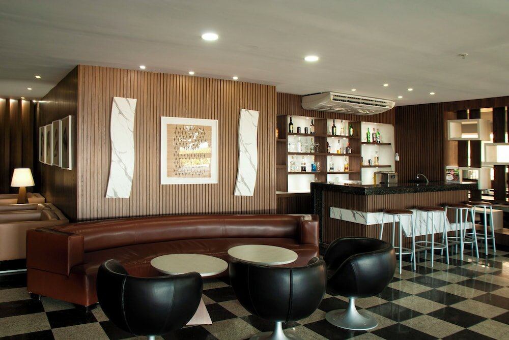 Фото Tropical Barra Hotel