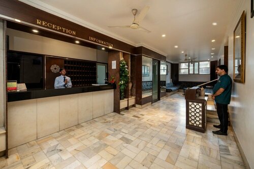 Гостиница Hotel Balwas International в Мумбаи
