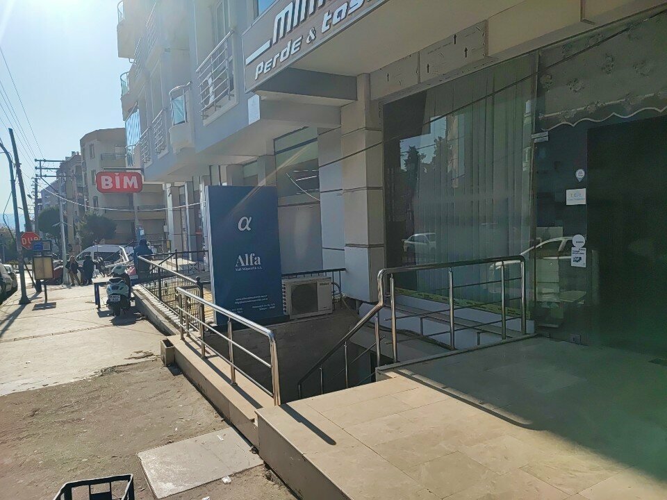 Tax consultants Smmm Sultan Suleyman Cicek, Izmir, photo