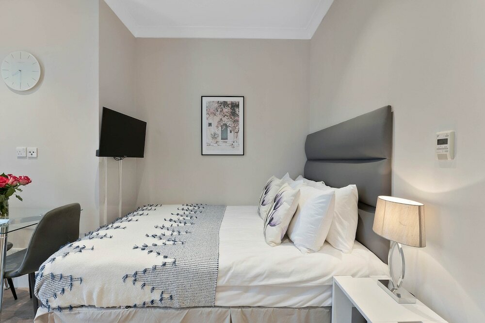 Фото Guilford Street Apartments