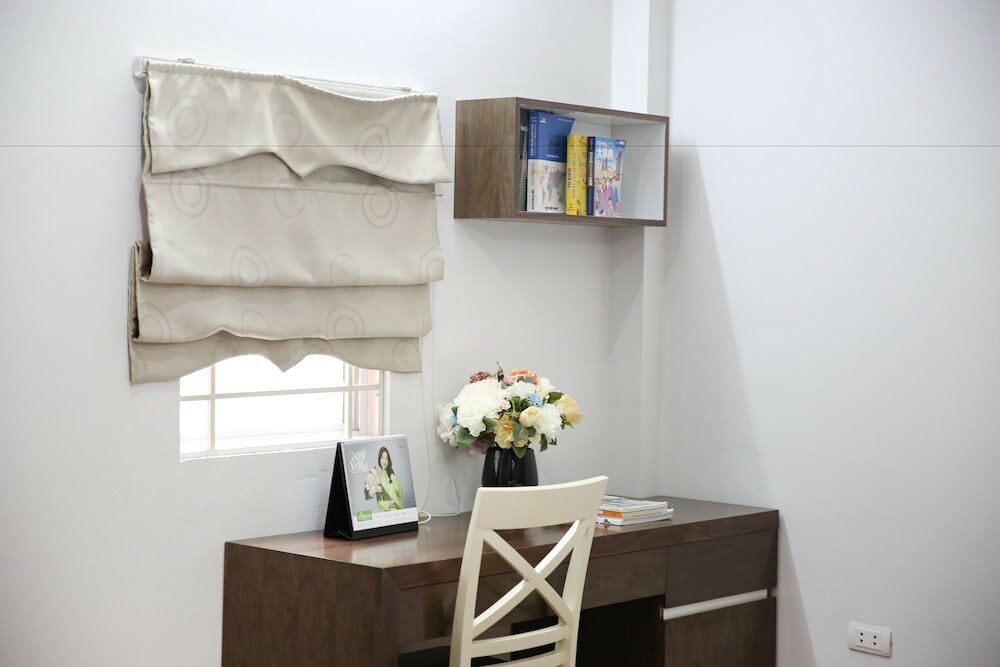 Фото V-studio Hotel Apartment 2