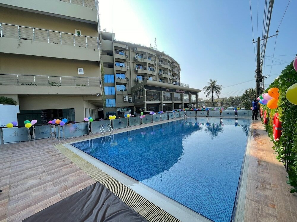 Фото Hotel Kollol by J & Z Group