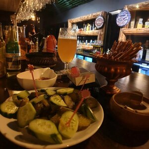 Xl Restaurant (Manisa Province, Salihli District, Atatürk Mah., Orhaniye Cad., 6I) ، حانة، بار