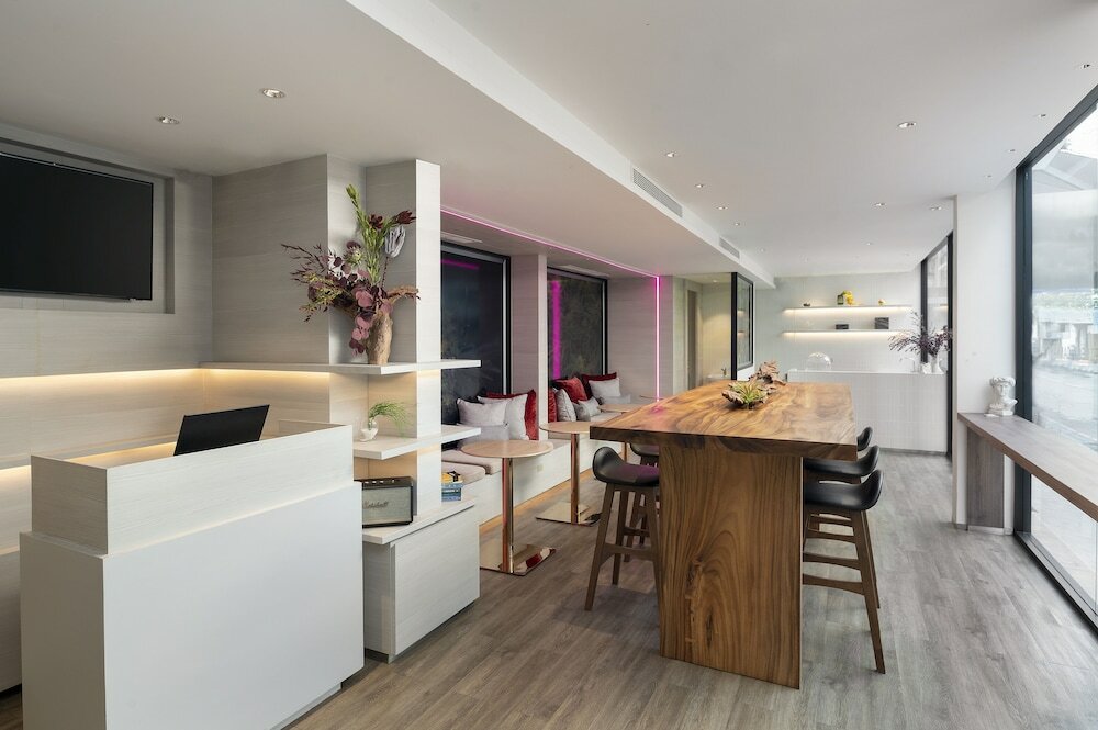 Фото Jono Bangkok Asok Hotel