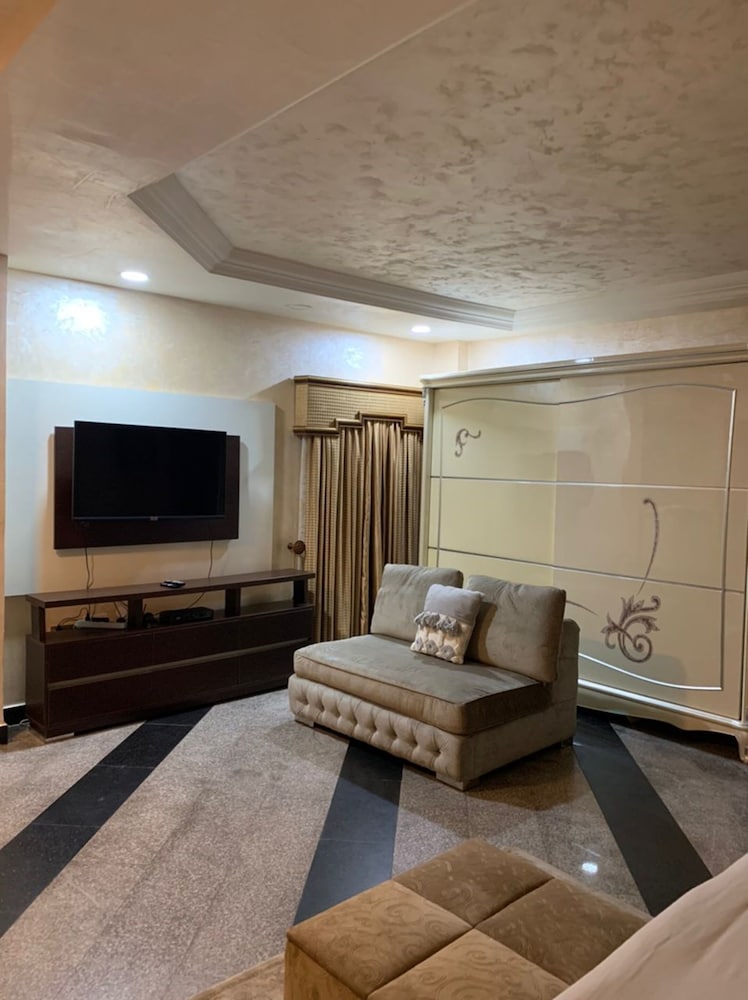 Фото Paris Choice Hotels & Resorts Maitama