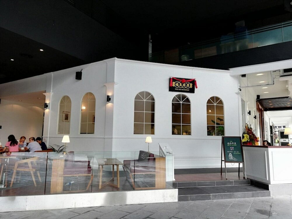 Фото Twin Galaxy Residences