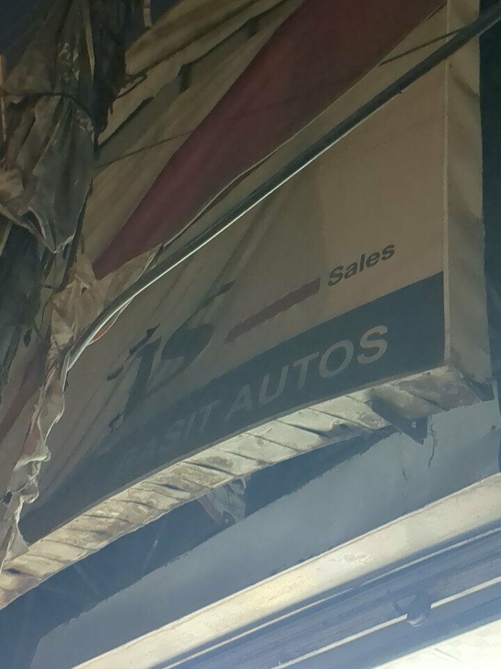 Auto parts and auto goods store Basit Autos, Lahore, photo