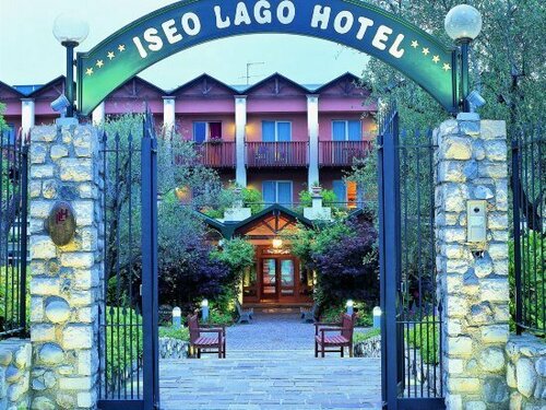 Внешний вид отеля Iseolago Hotel в Изео, фото 2