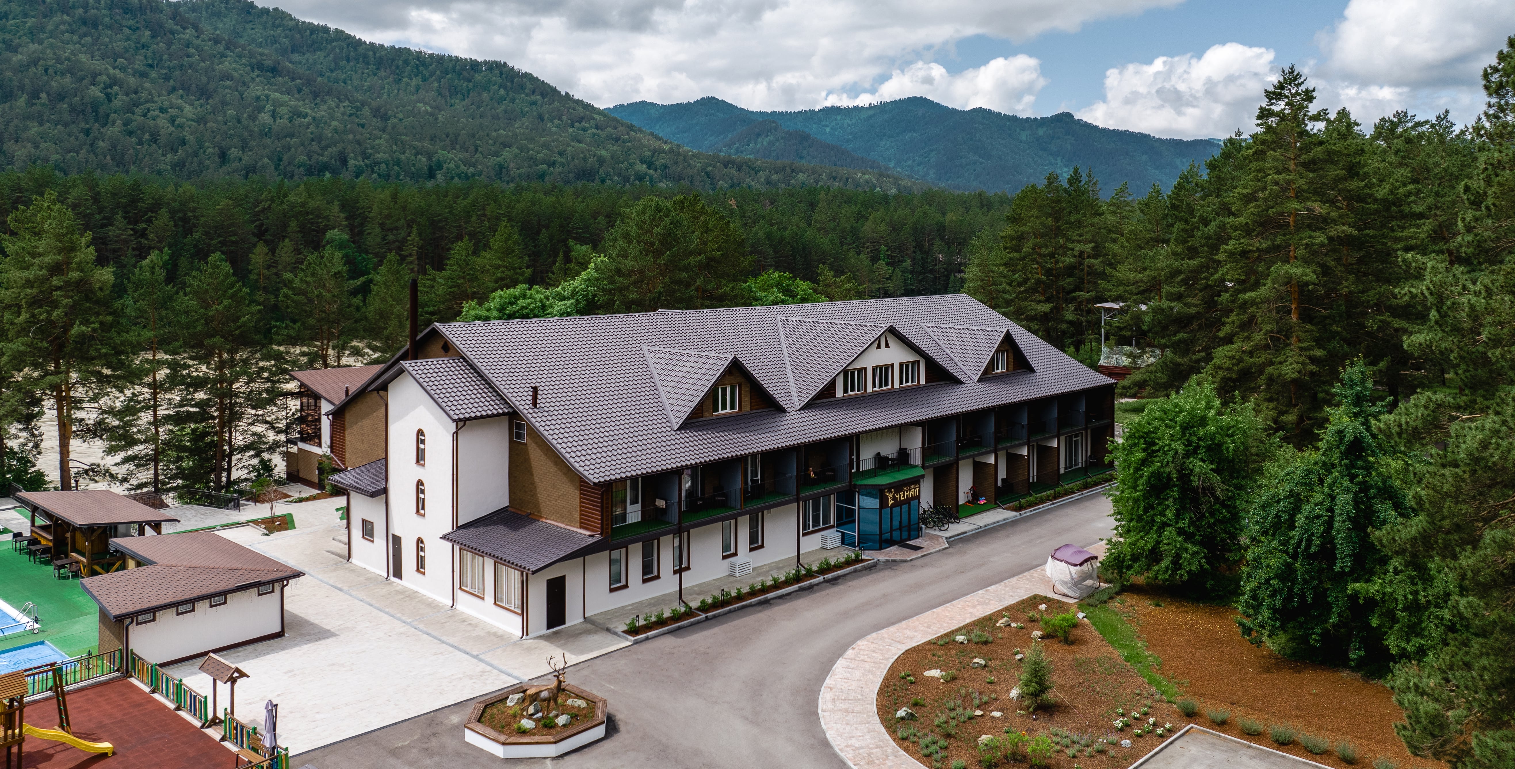 Фото отеля 2